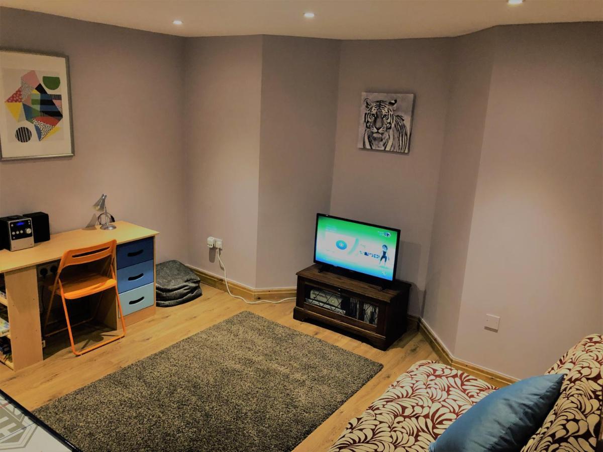 Tarporley Holiday Cottage Esterno foto